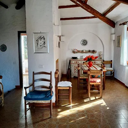 Tre Monti - 8 Posti Letto Vista Mare
